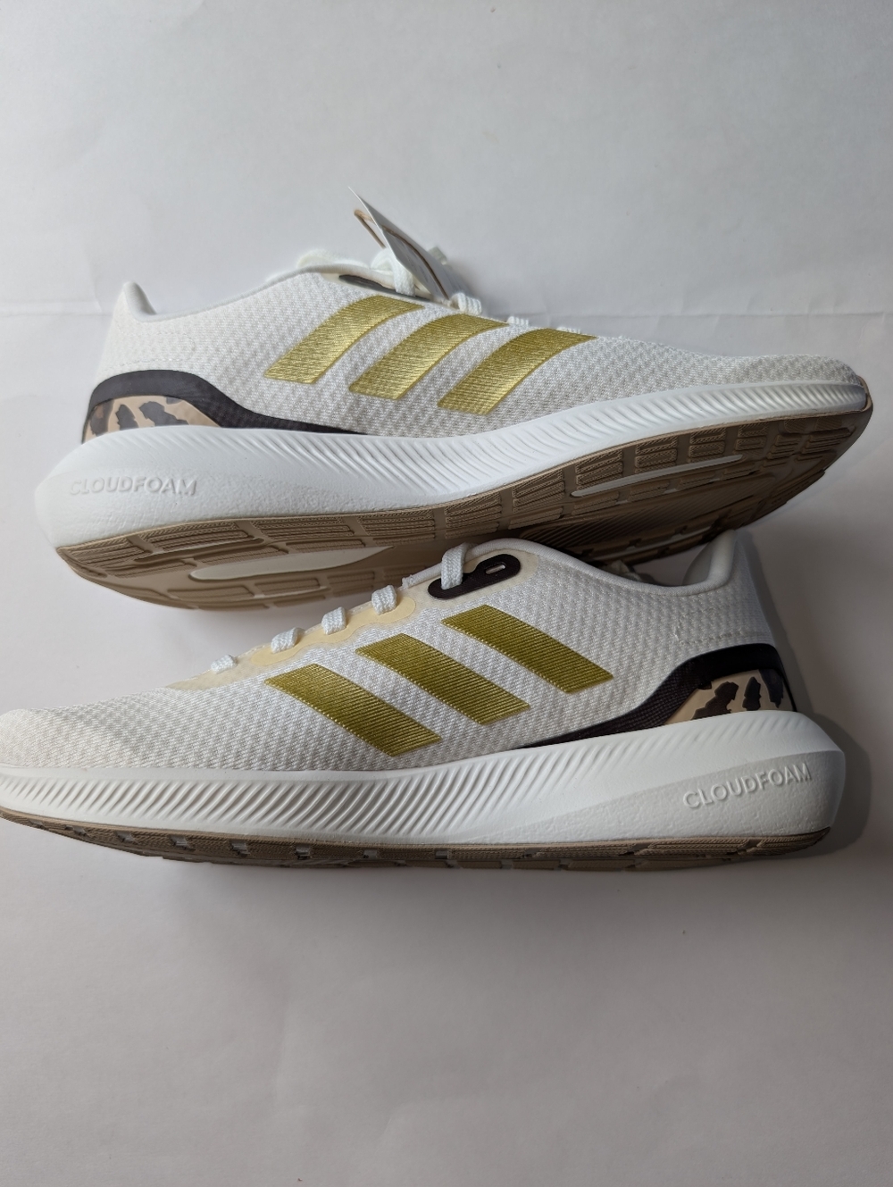 Adidas Runfalcon 3.0 Running Sneakers White Gold Metallic/Beige NWT Womens 8 - Picture 3 of 10